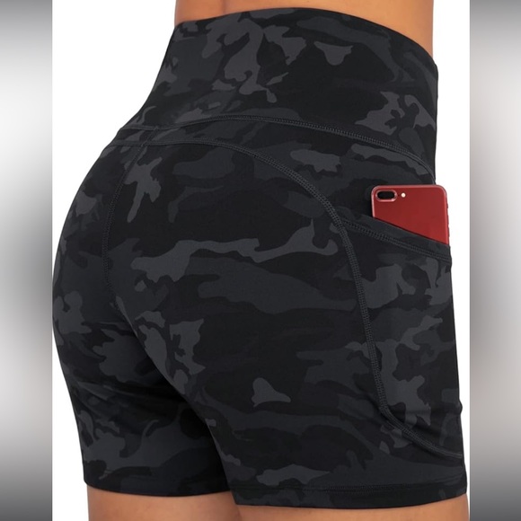 Sunzel 4” Biker Shorts - Picture 5 of 9